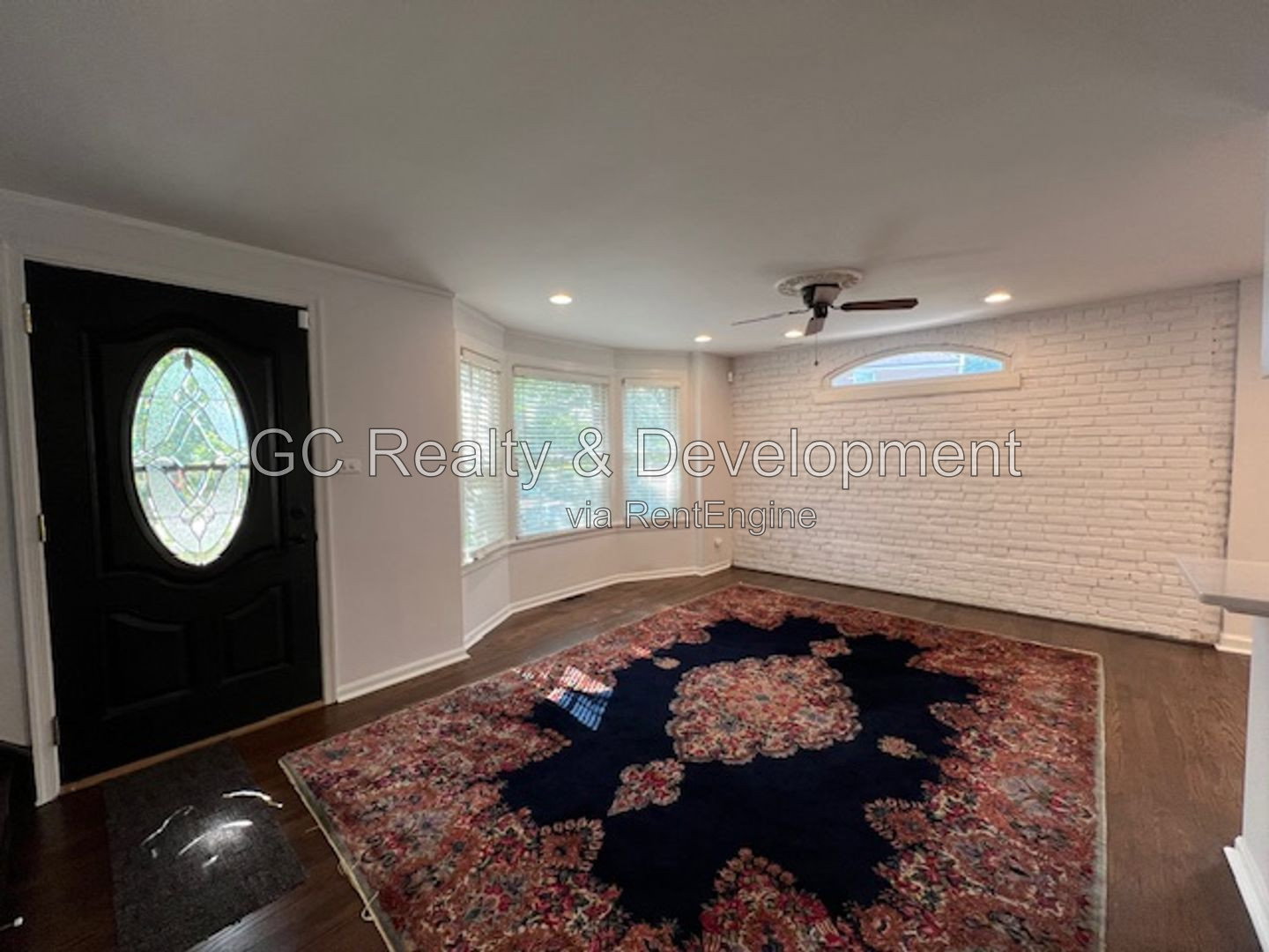 Gallery Image 9