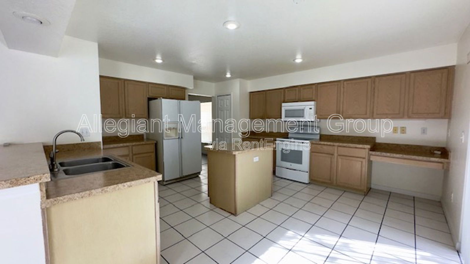 Gallery Image 13