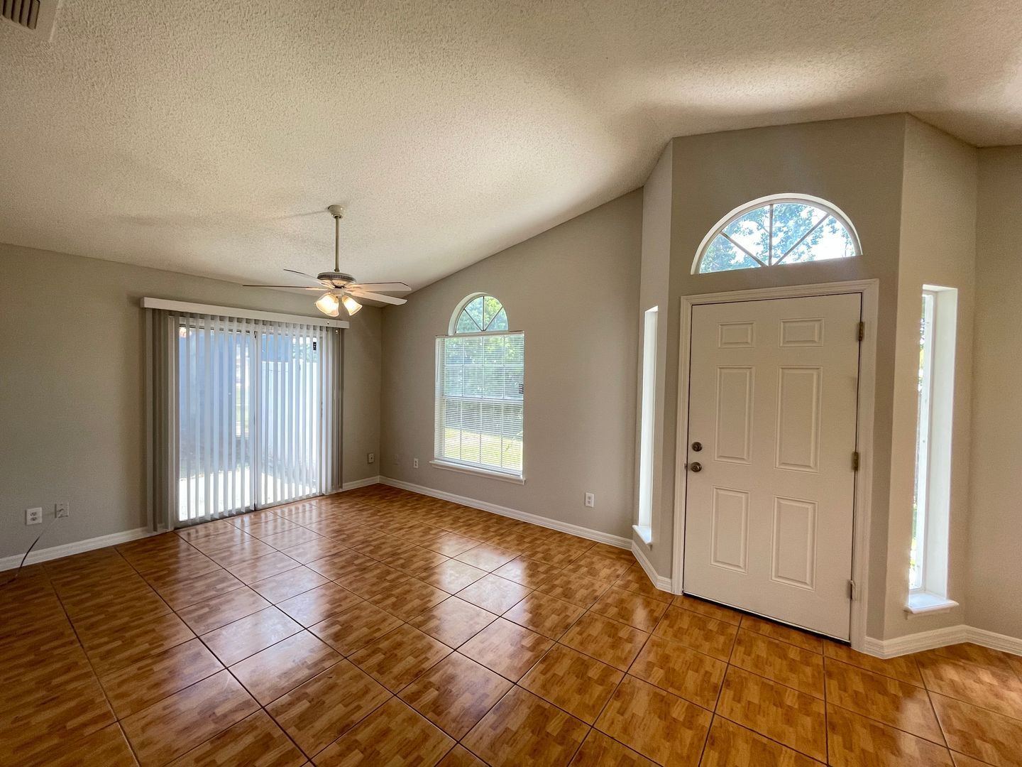Gallery Image 18