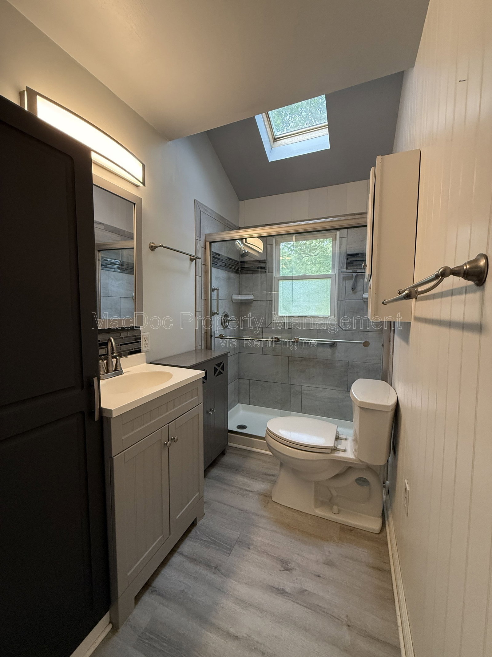Gallery Image 14