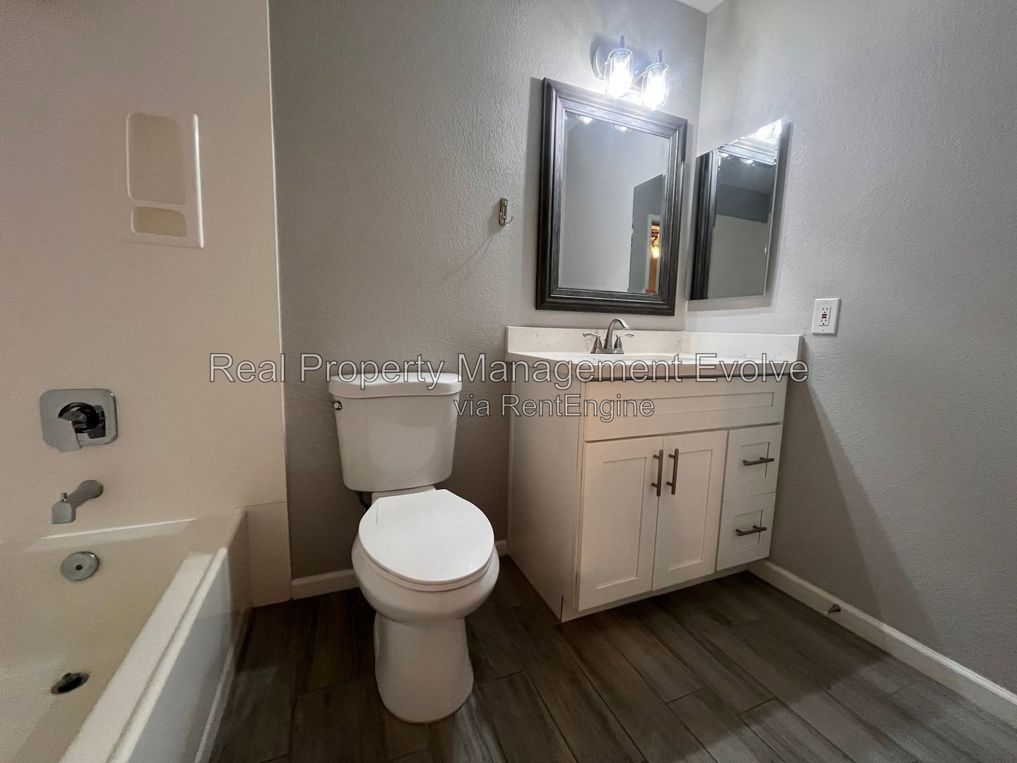 Gallery Image 25