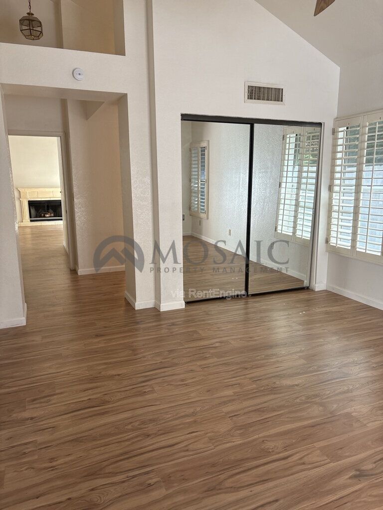 Gallery Image 34
