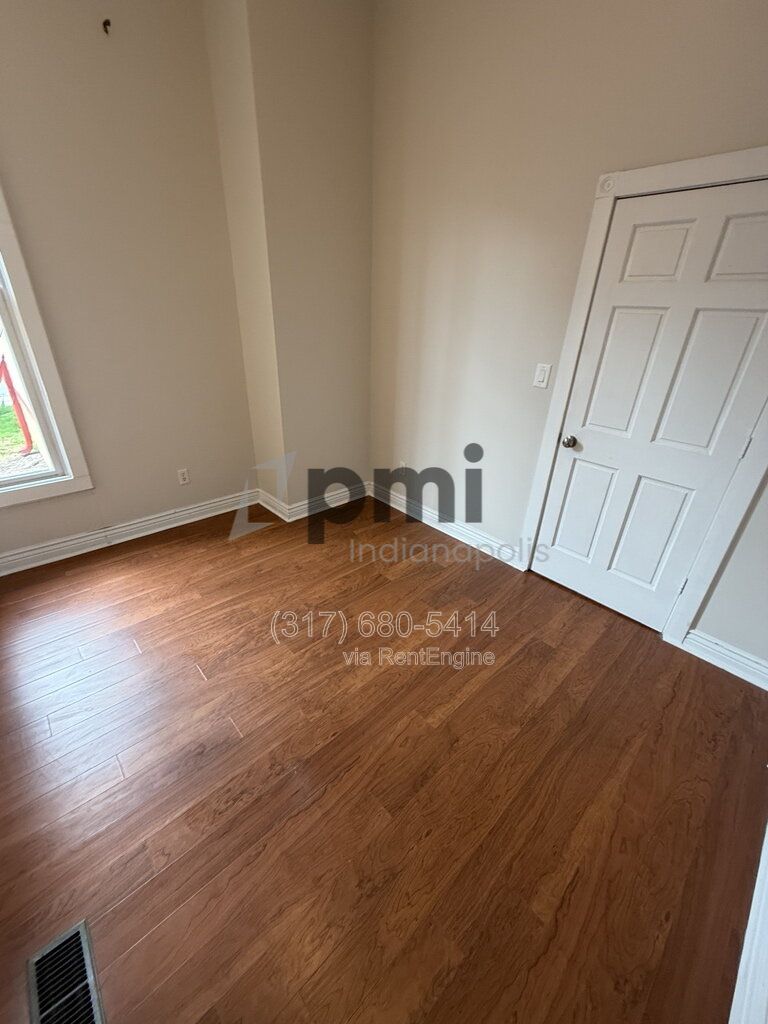 Gallery Image 29