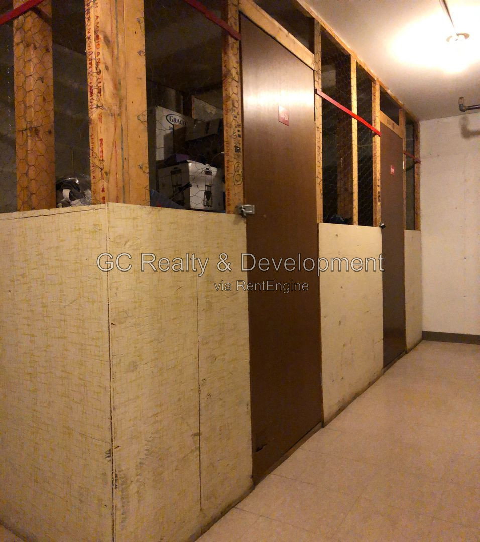 Gallery Image 16