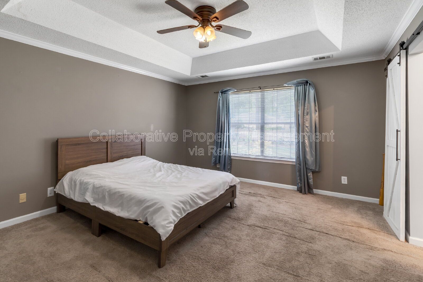 Gallery Image 16