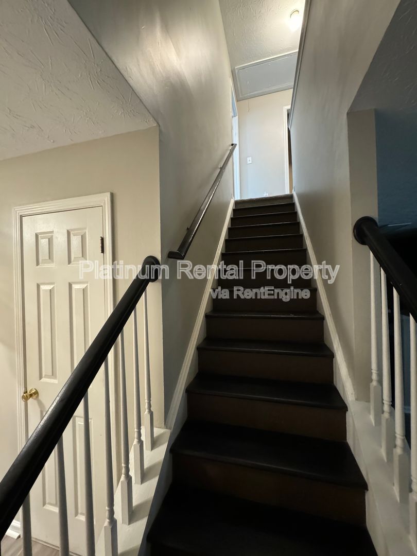 Gallery Image 14