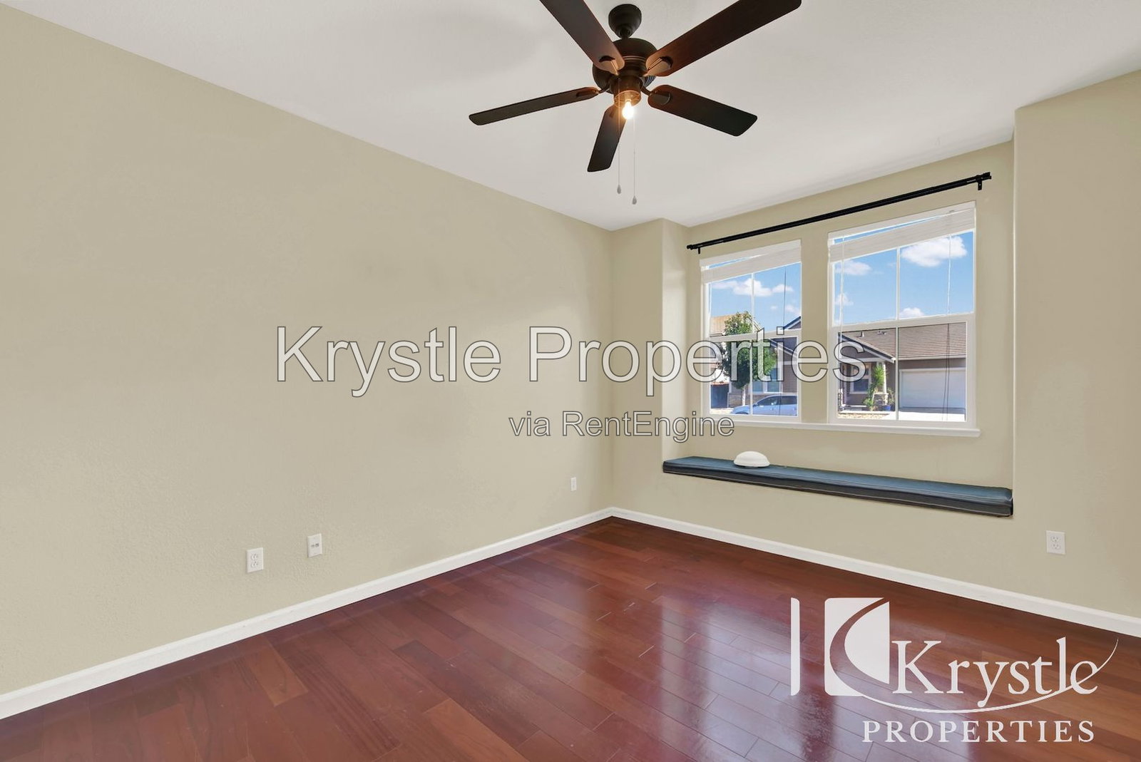 Gallery Image 17