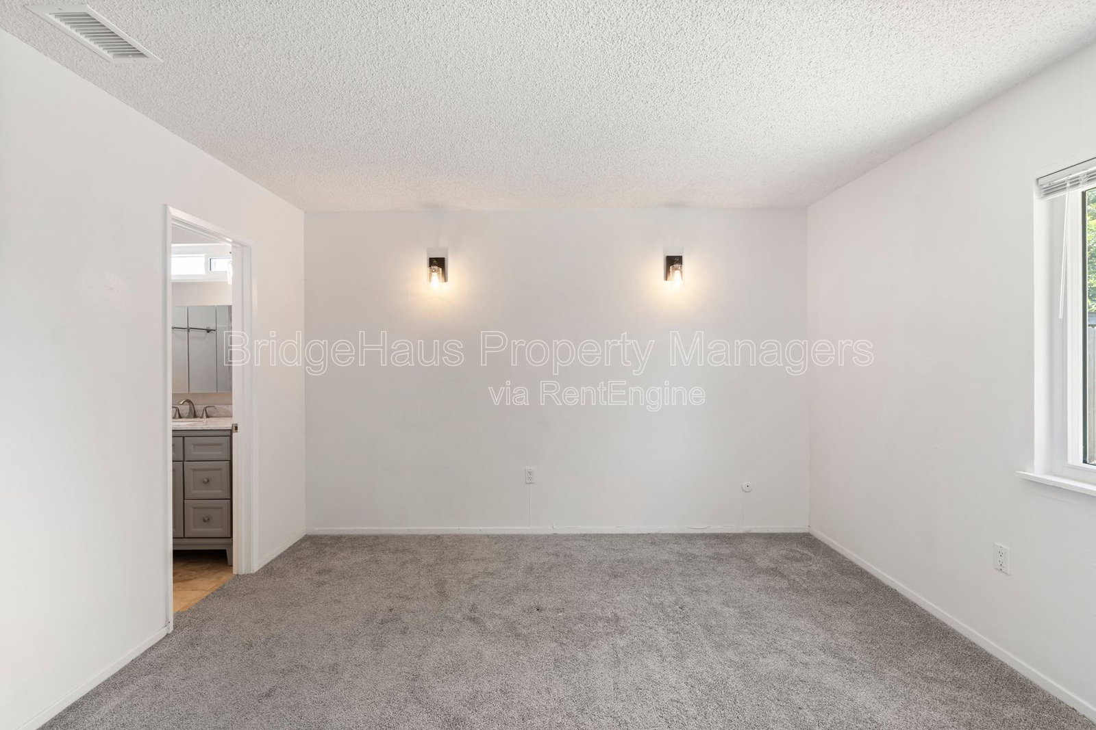 Gallery Image 25