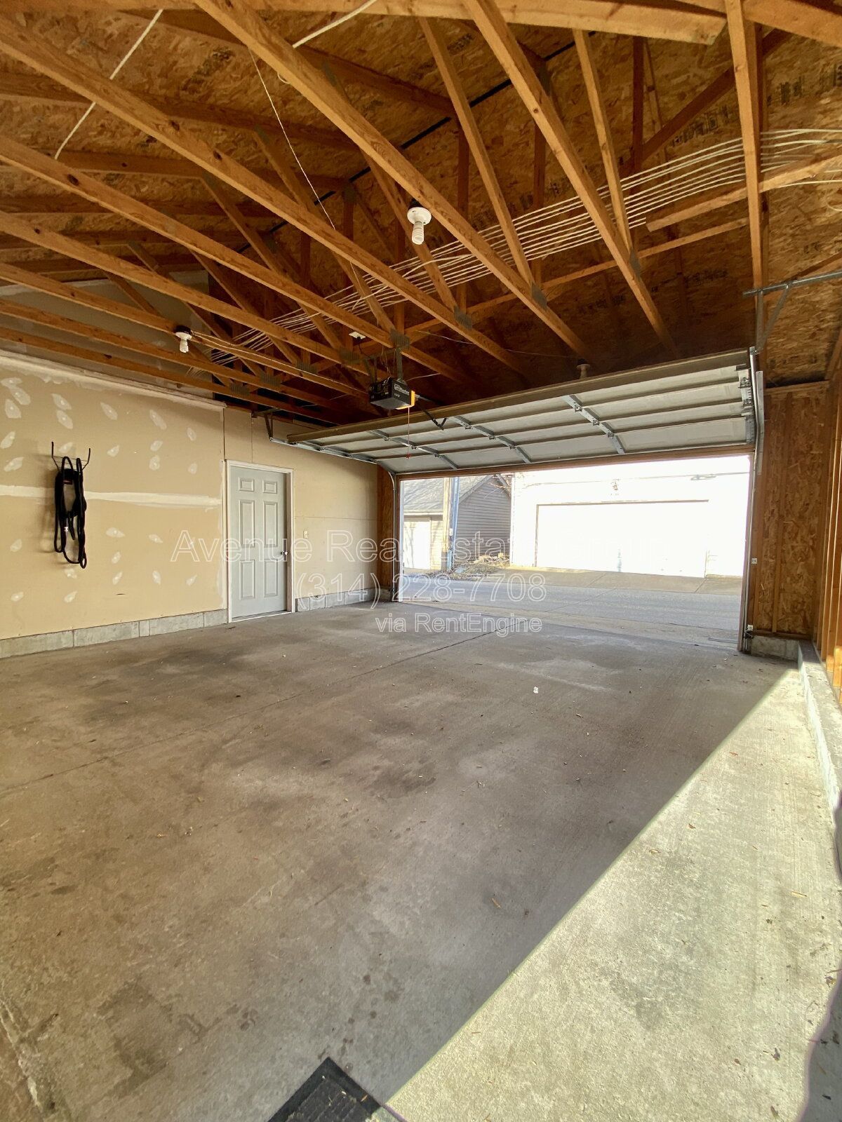 Gallery Image 14