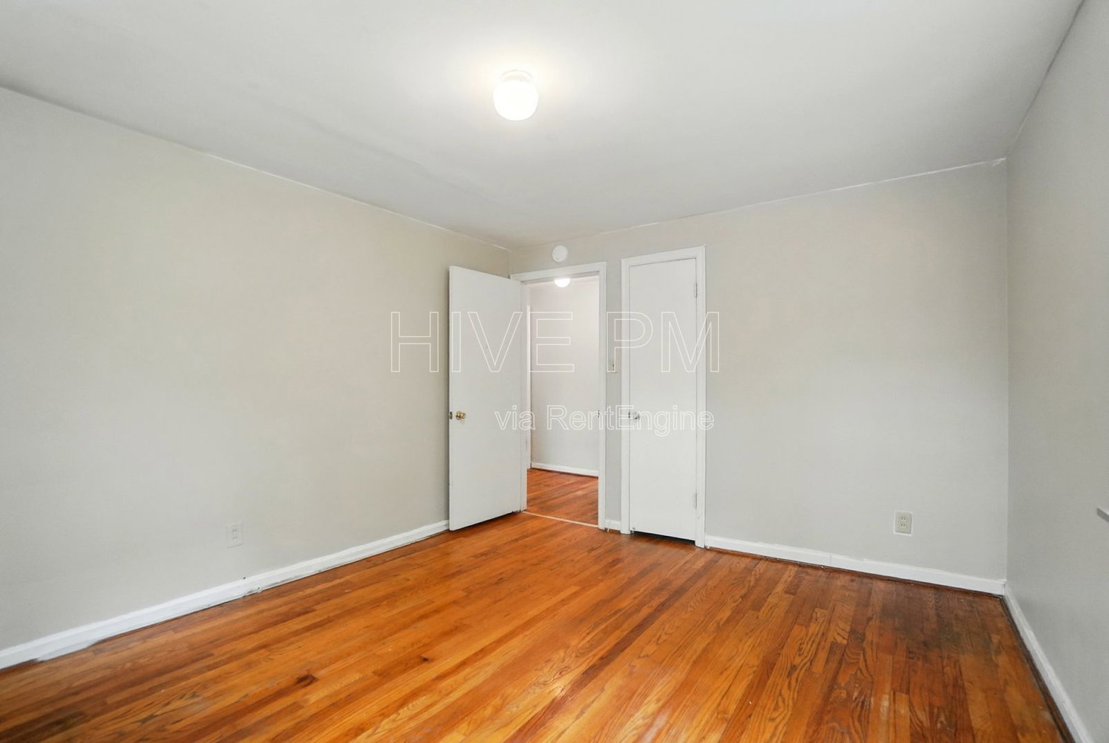 Gallery Image 18