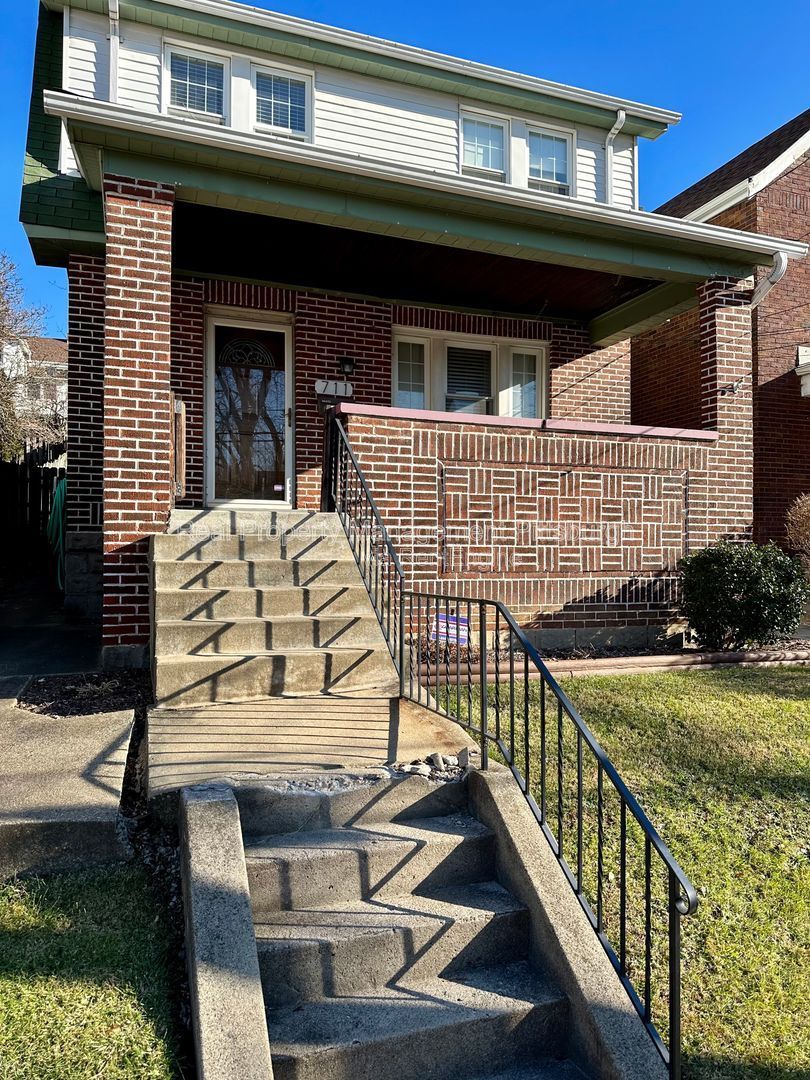 Gallery Image 15