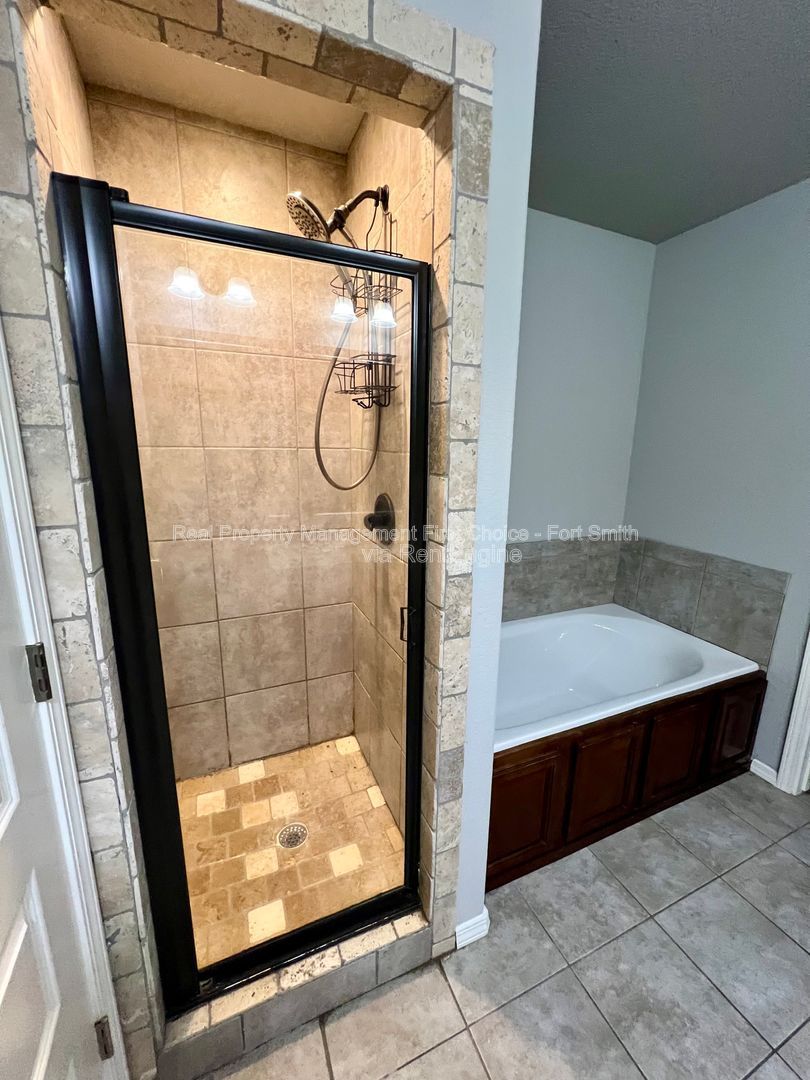 Gallery Image 14