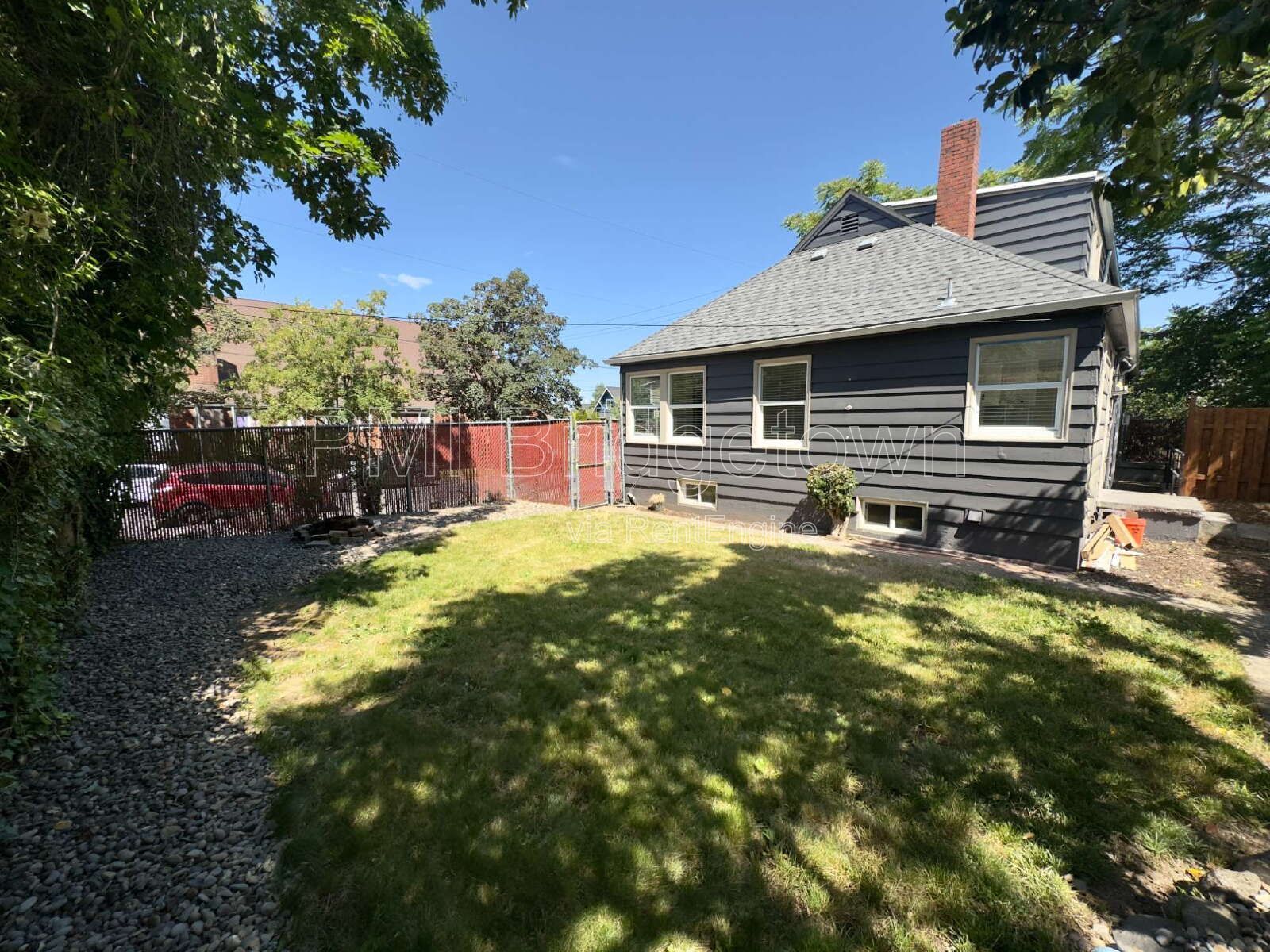 Gallery Image 16