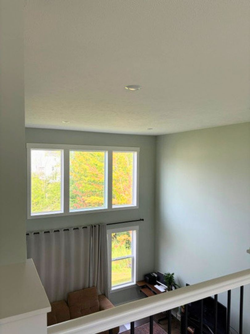 Gallery Image 0