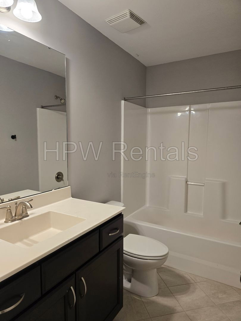 Gallery Image 16