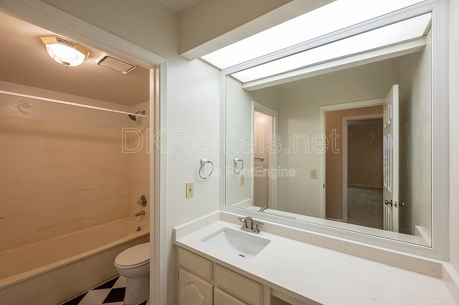 Gallery Image 19