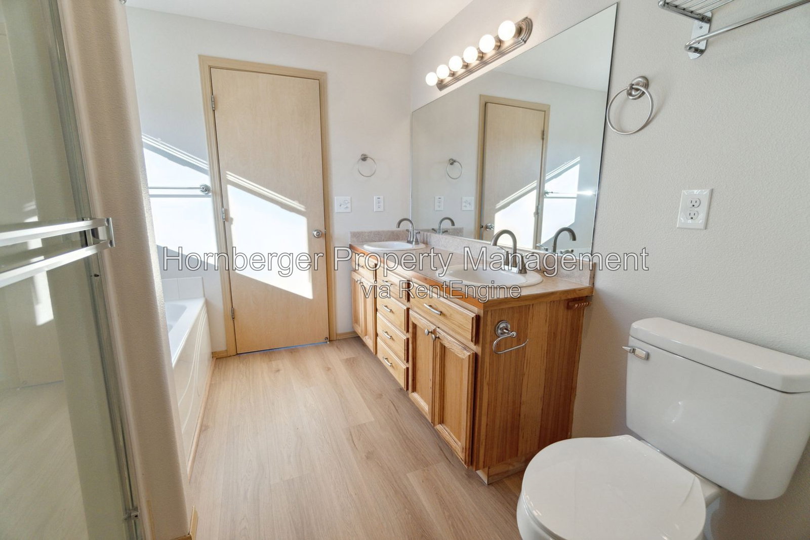 Gallery Image 22