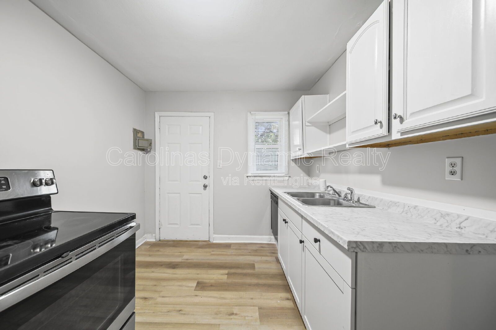 Gallery Image 16