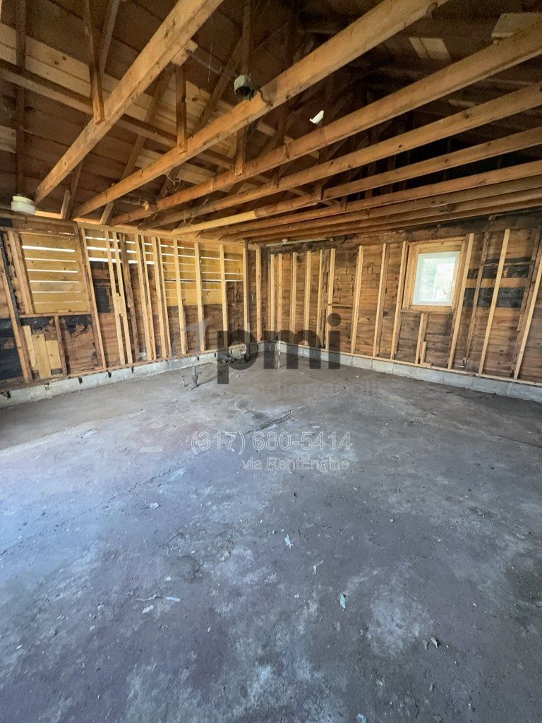 Gallery Image 32