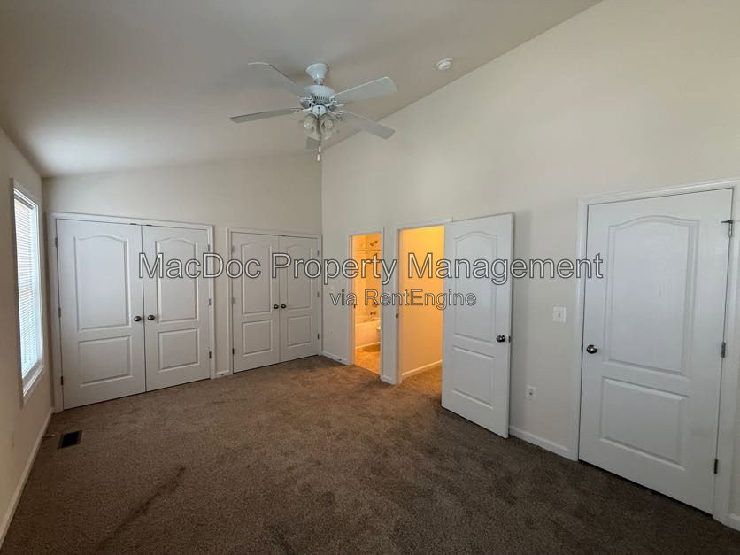 Gallery Image 43