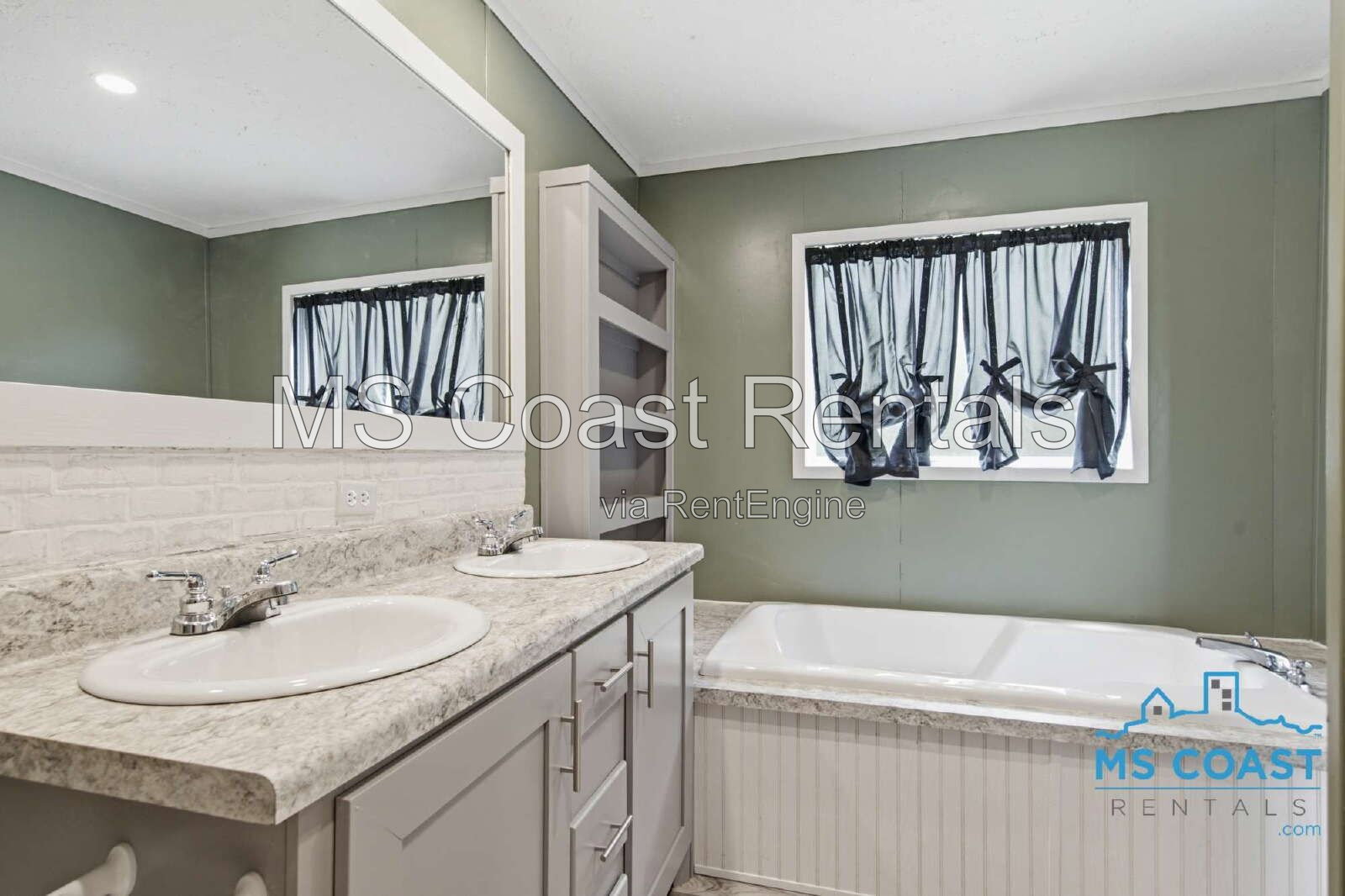 Gallery Image 15