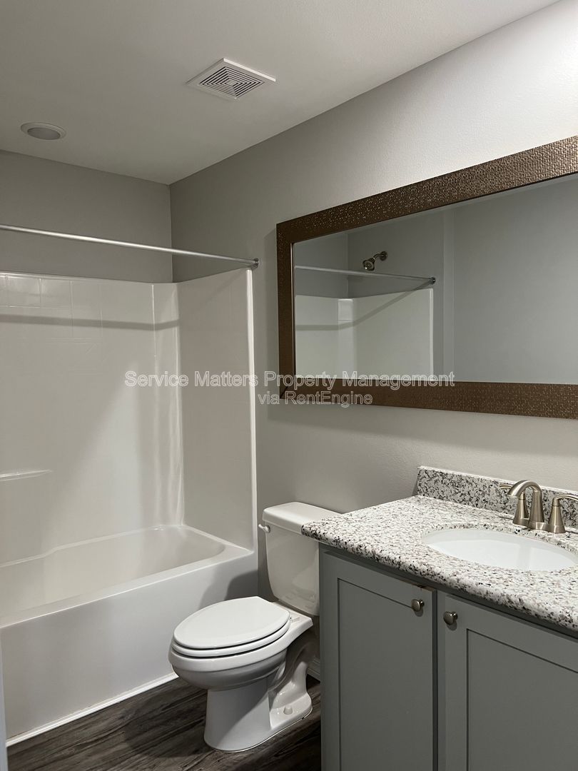 Gallery Image 16