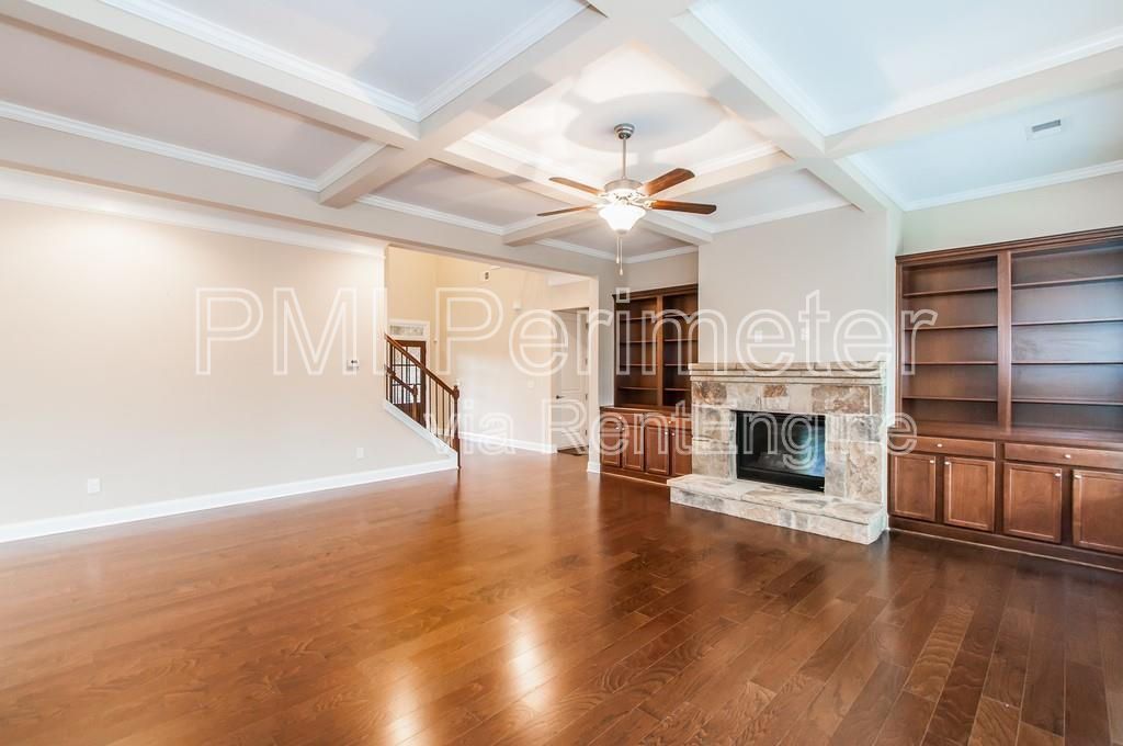 Gallery Image 18