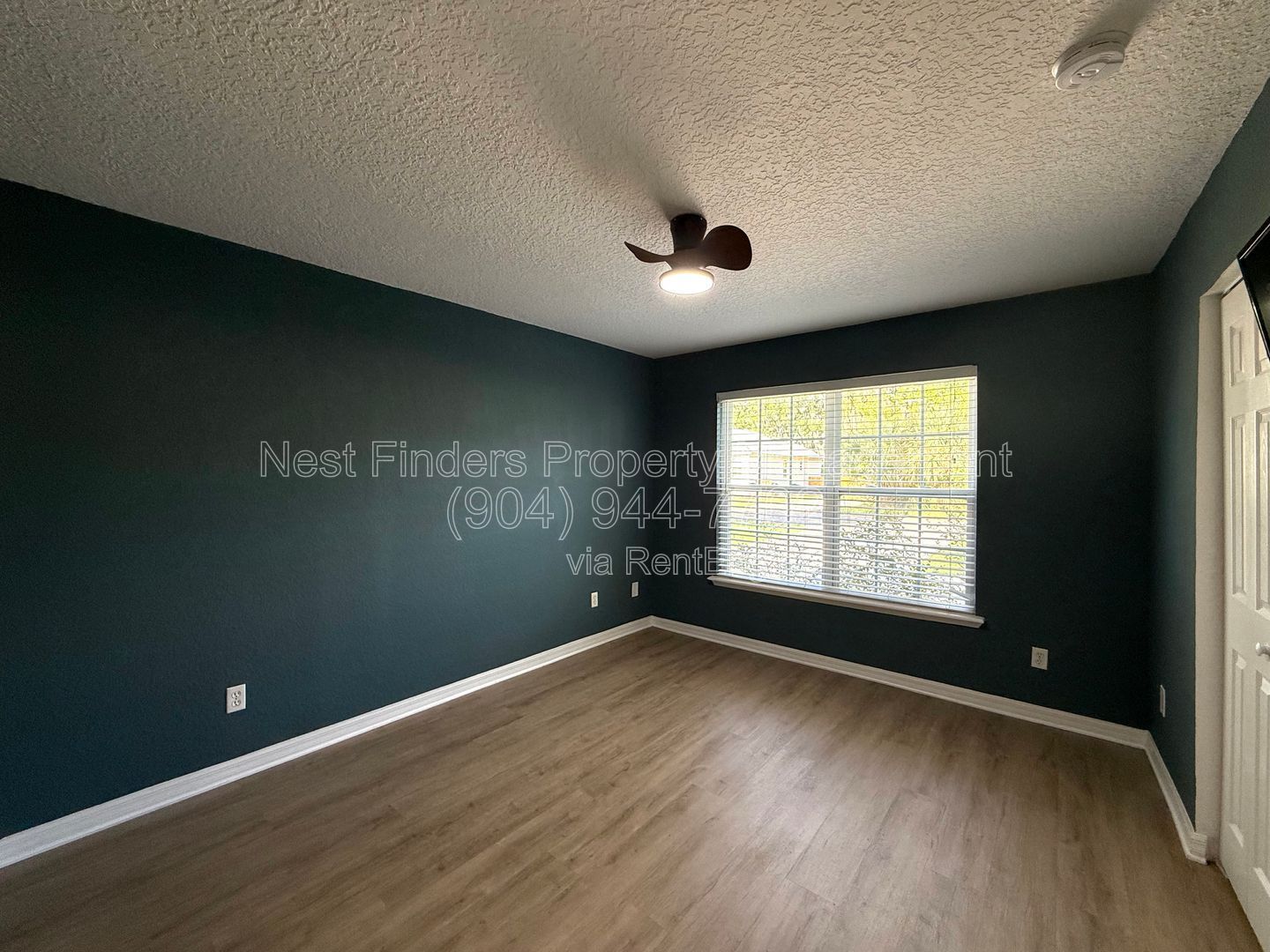 Gallery Image 17