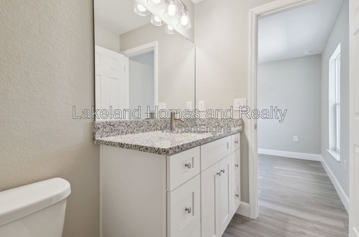 Gallery Image 25