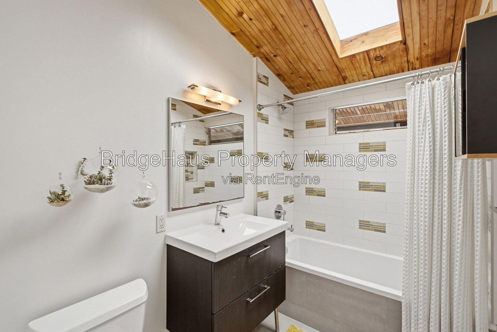 Gallery Image 36