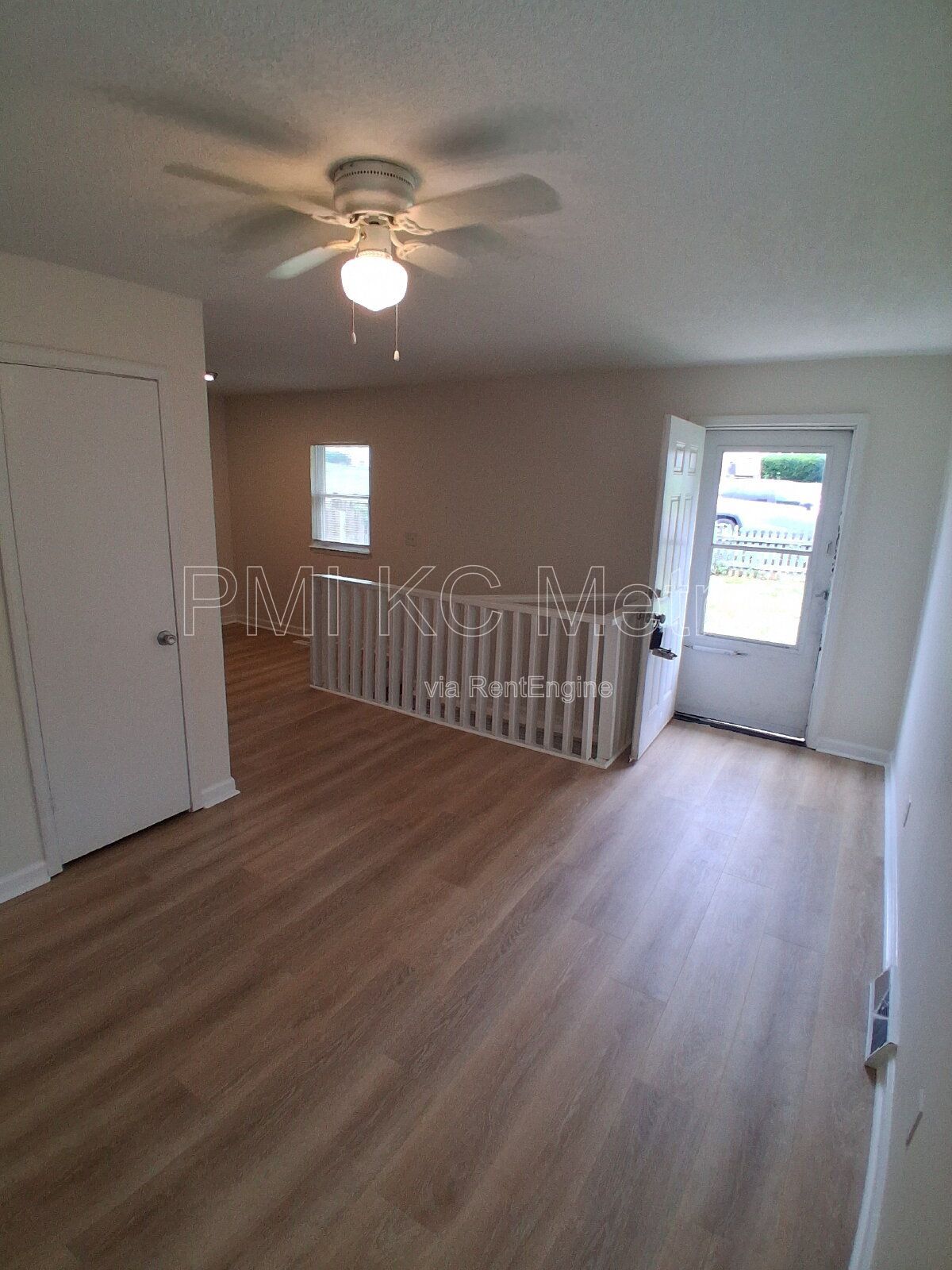 Gallery Image 20