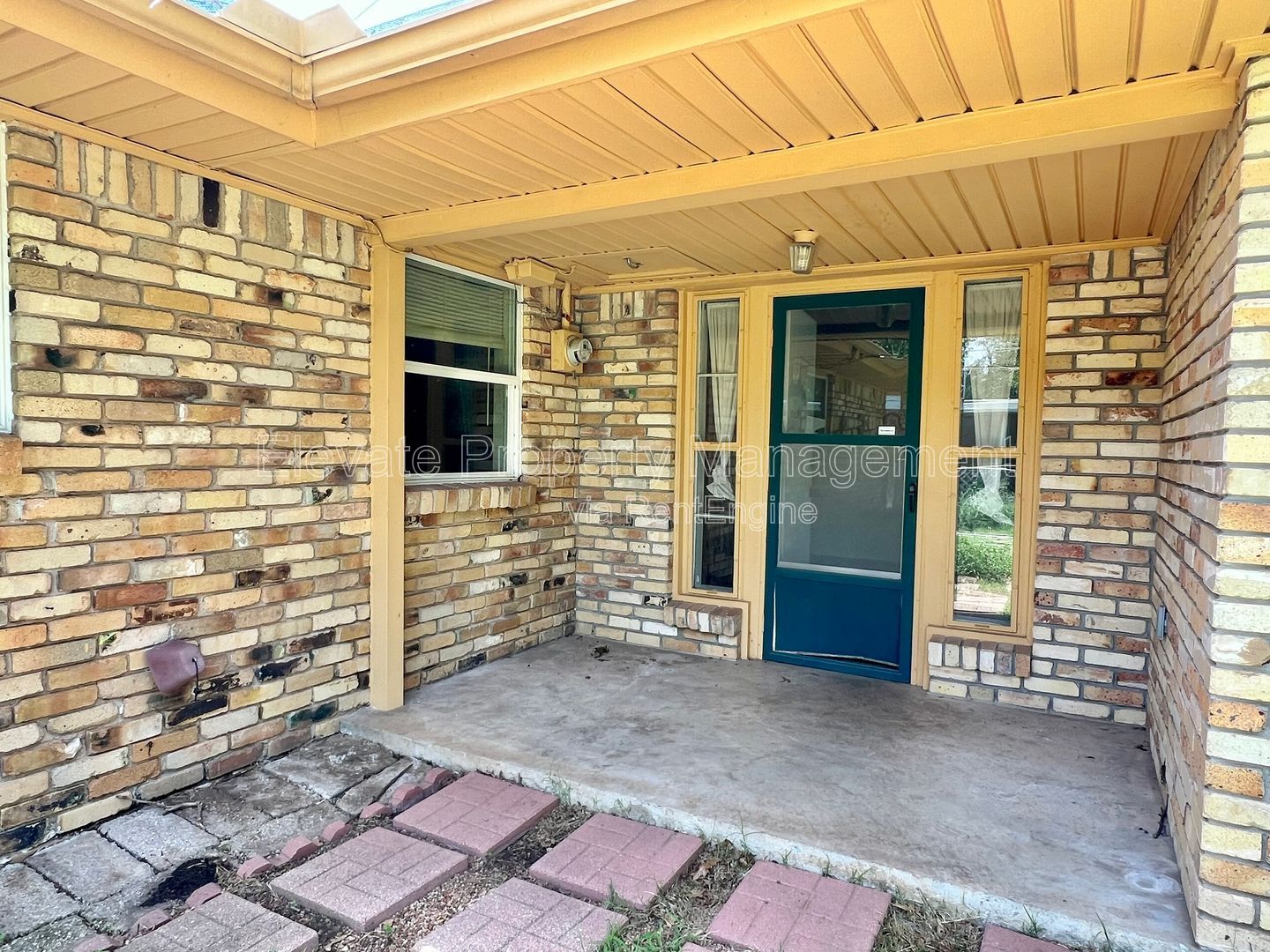 Gallery Image 15