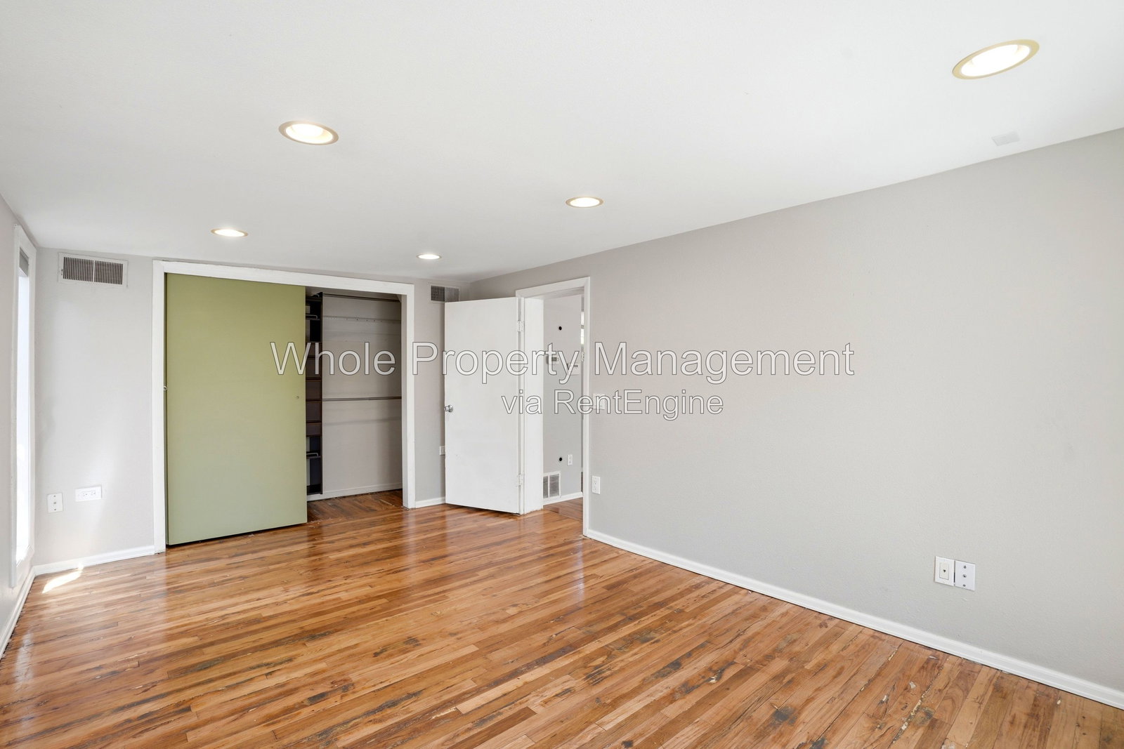 Gallery Image 17
