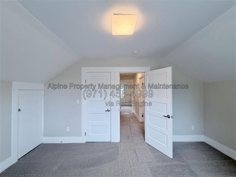 Gallery Image 20