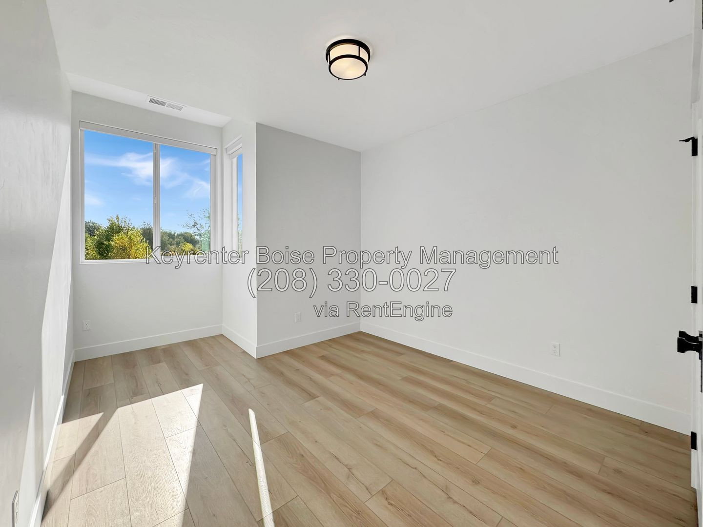 Gallery Image 19