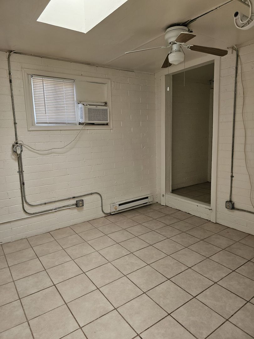 Gallery Image 9
