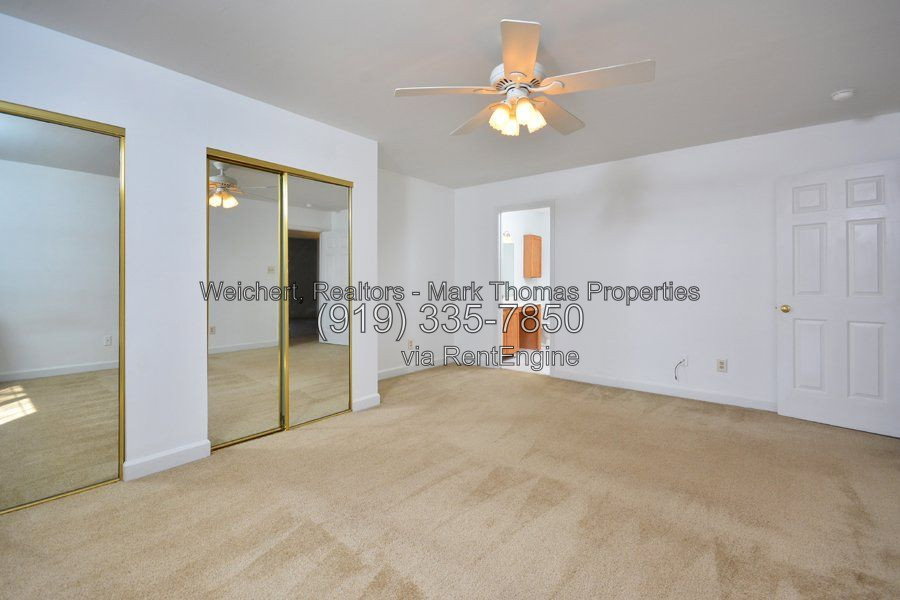 Gallery Image 32