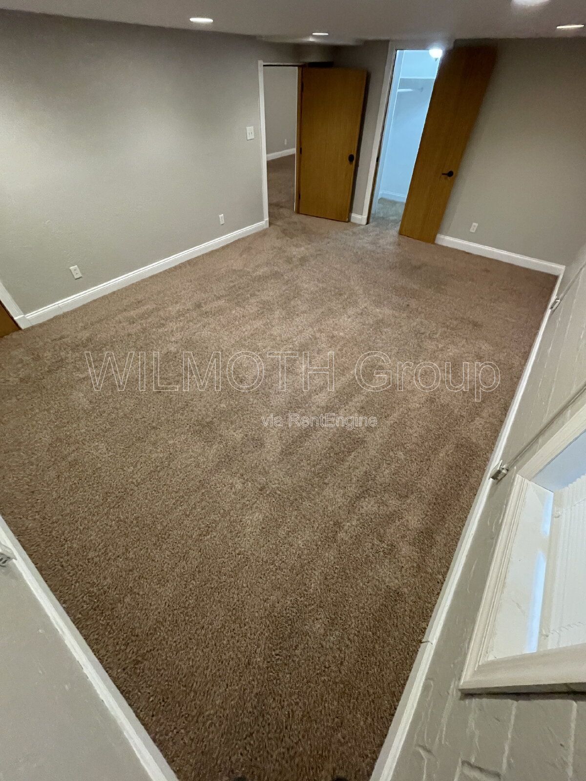 Gallery Image 15