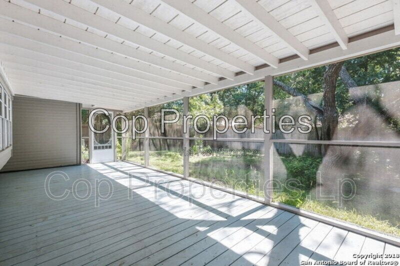 Gallery Image 31