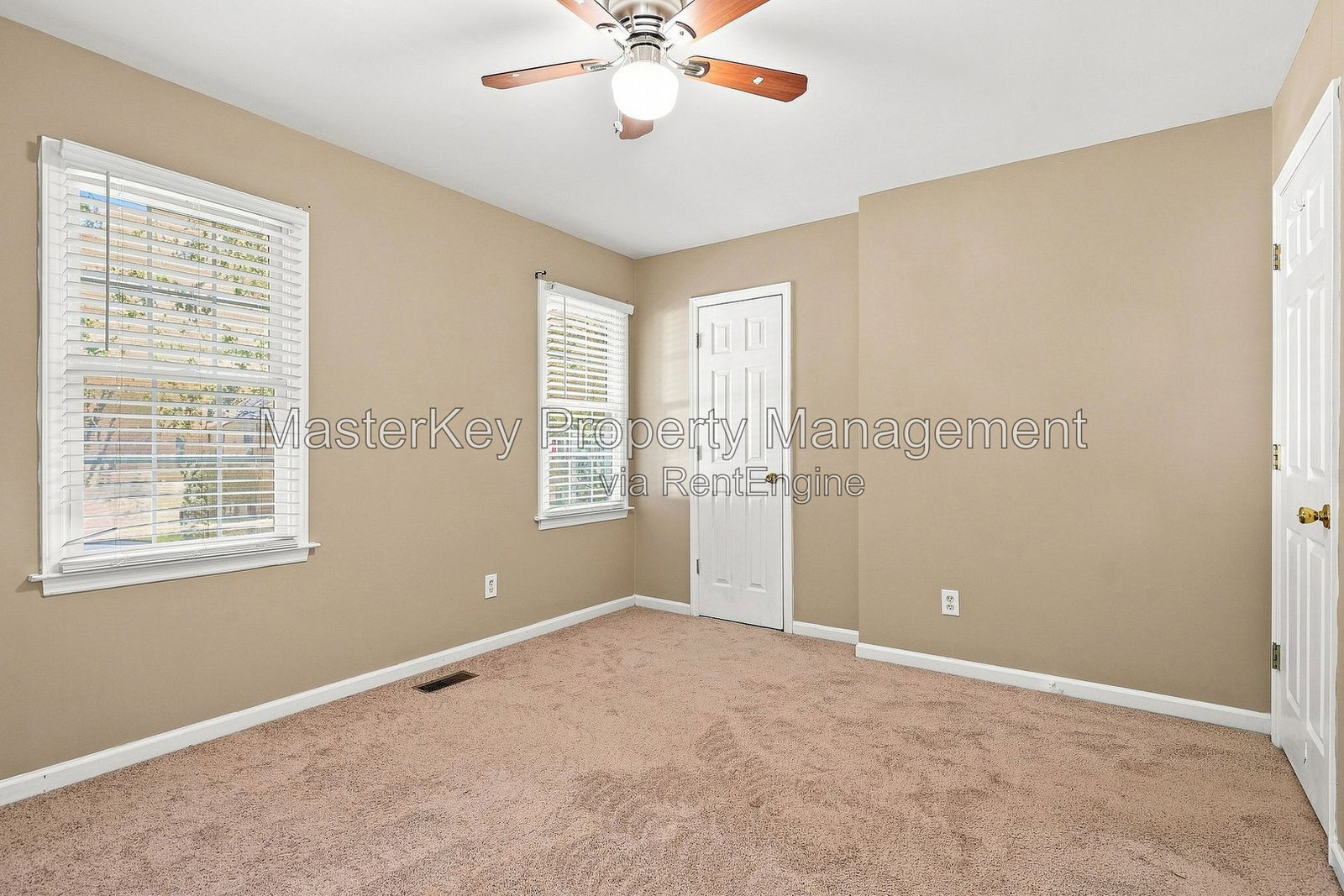 Gallery Image 19