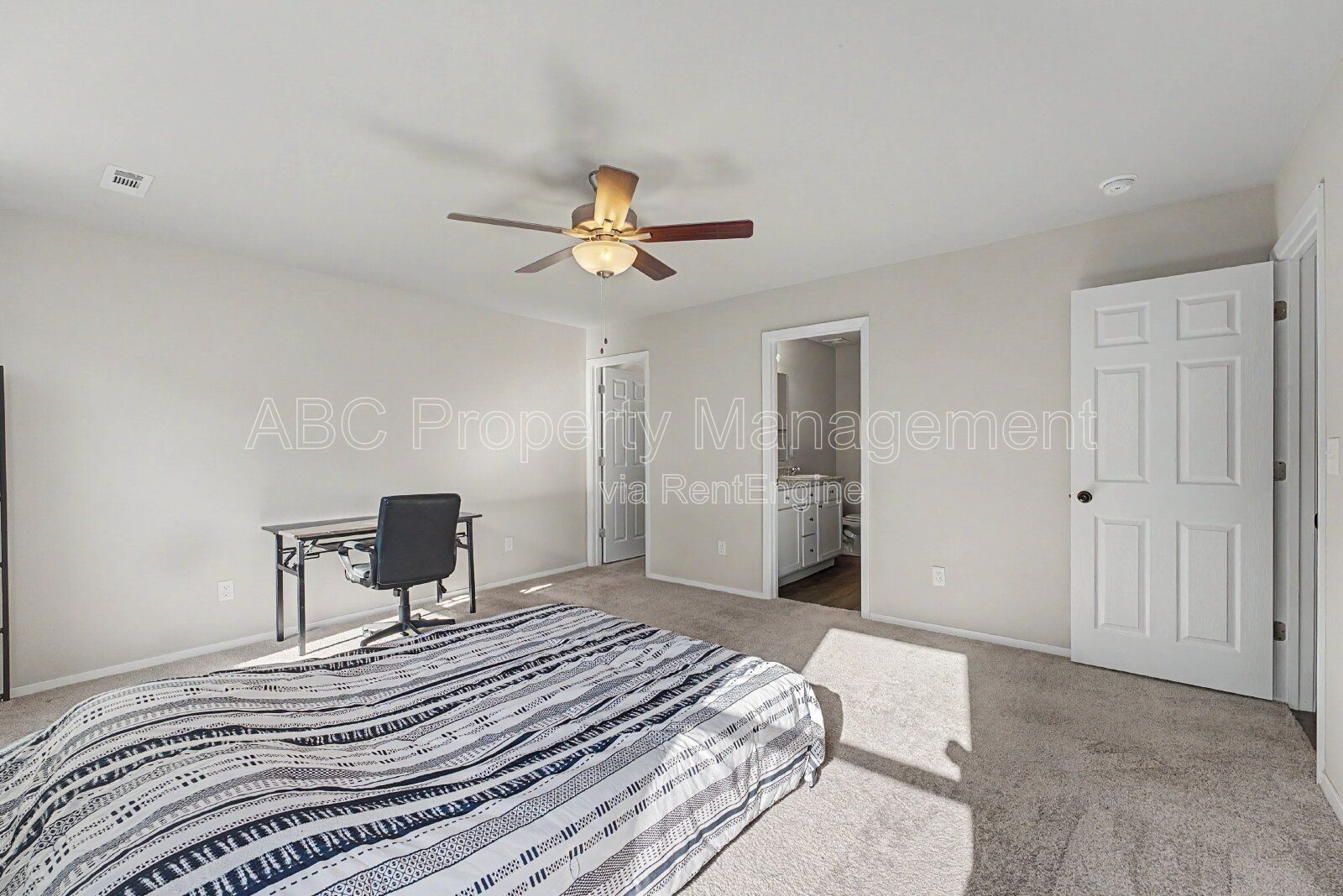 Gallery Image 12