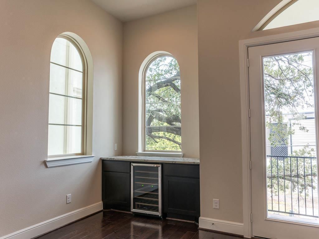 Gallery Image 8
