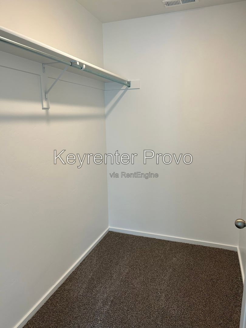 Gallery Image 23