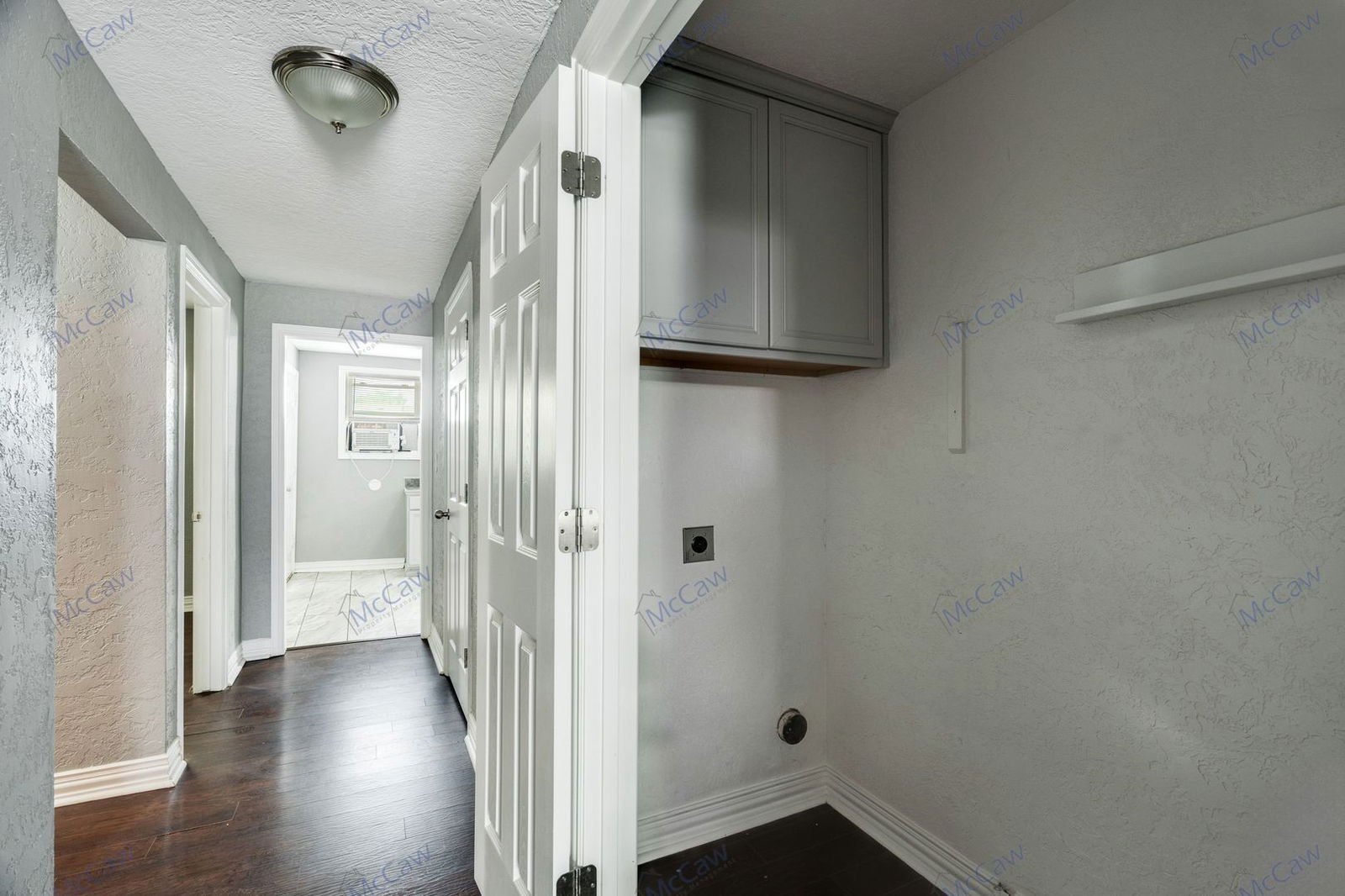 Gallery Image 18