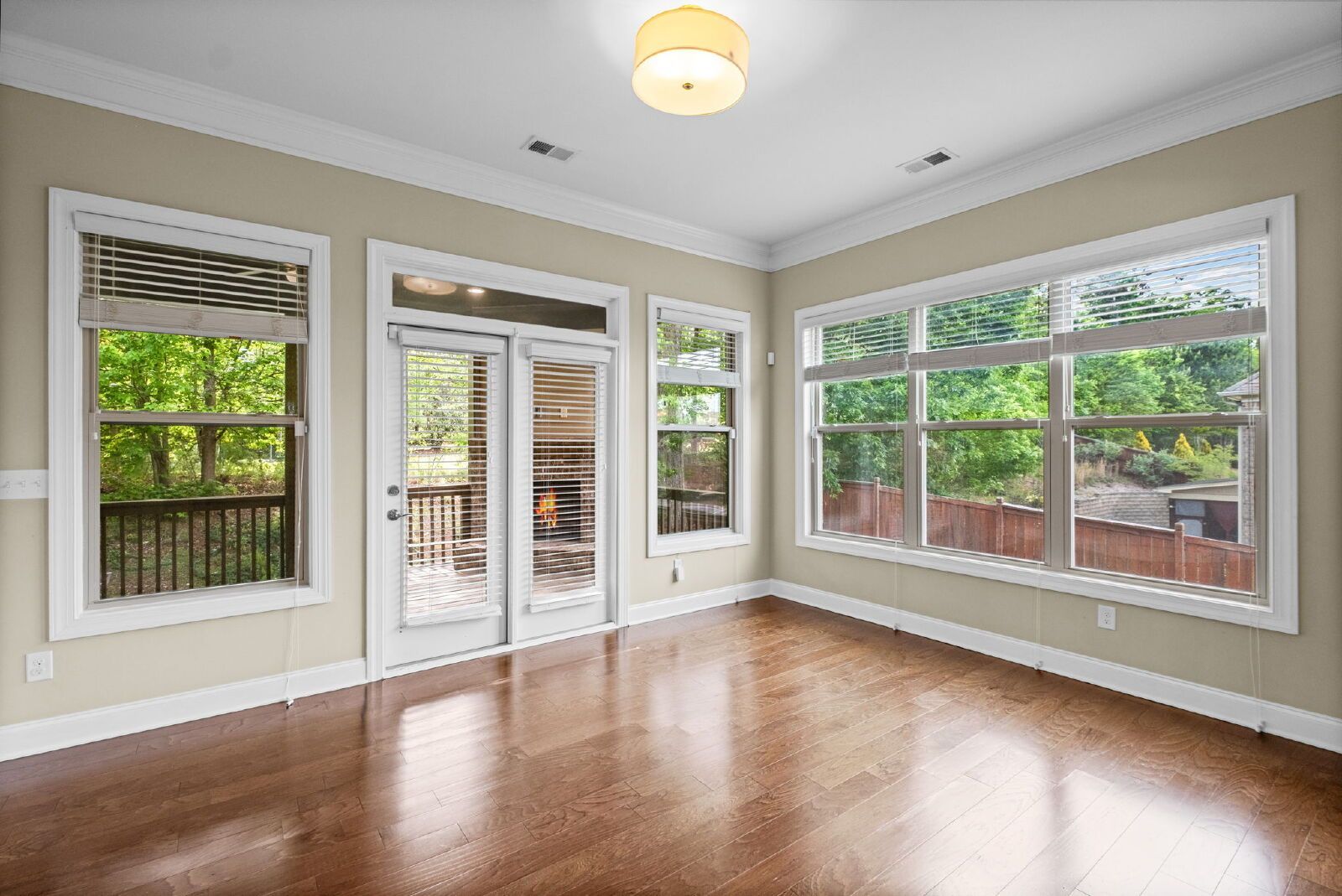 Gallery Image 14