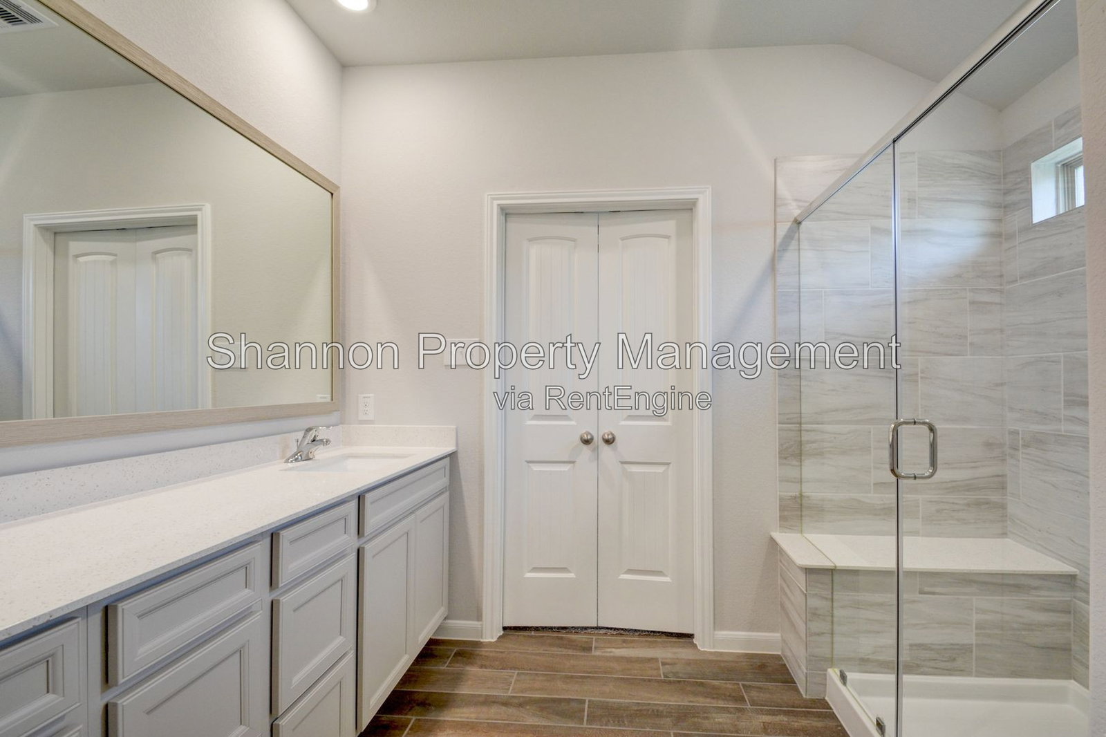 Gallery Image 16