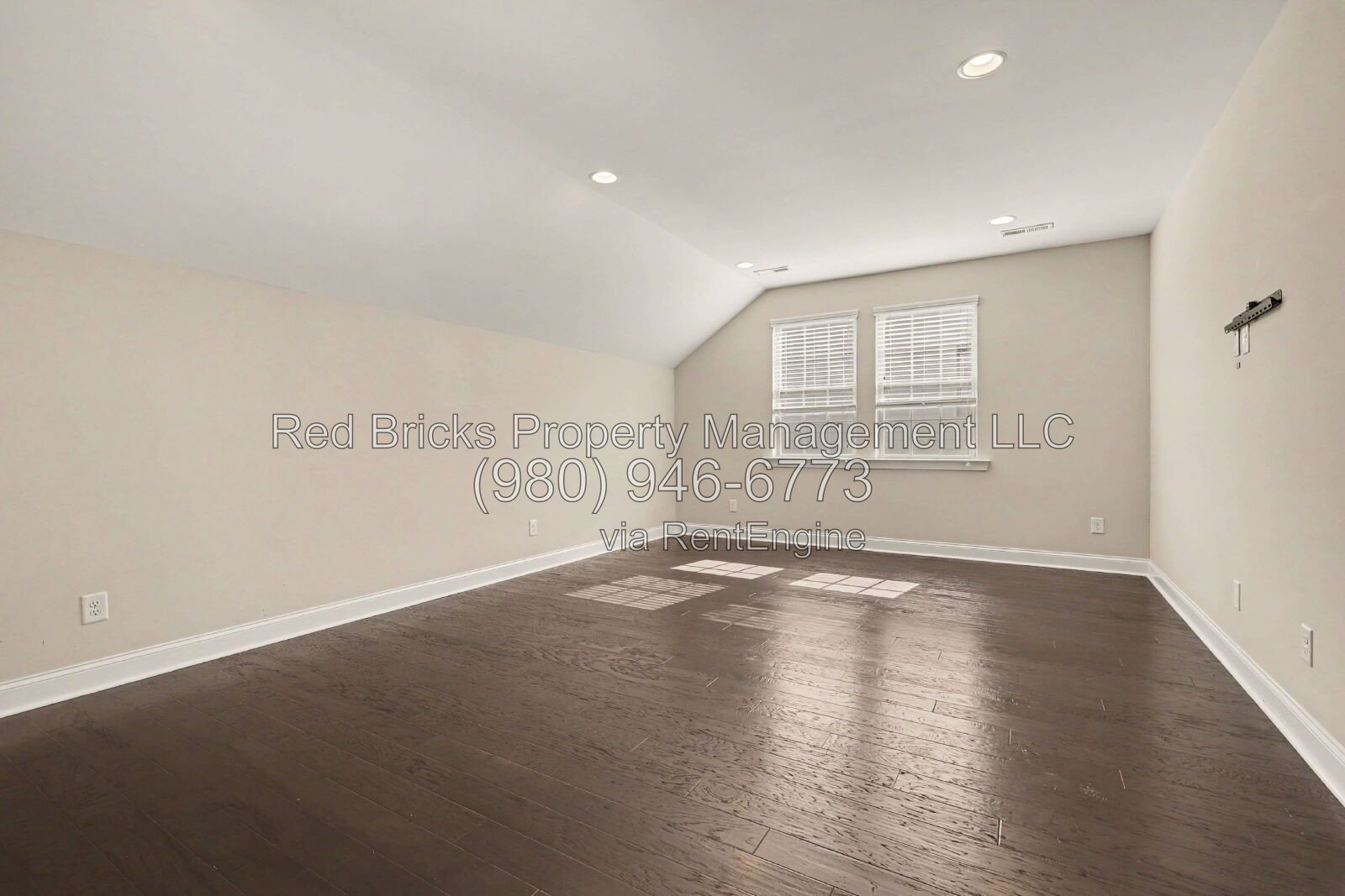 Gallery Image 26