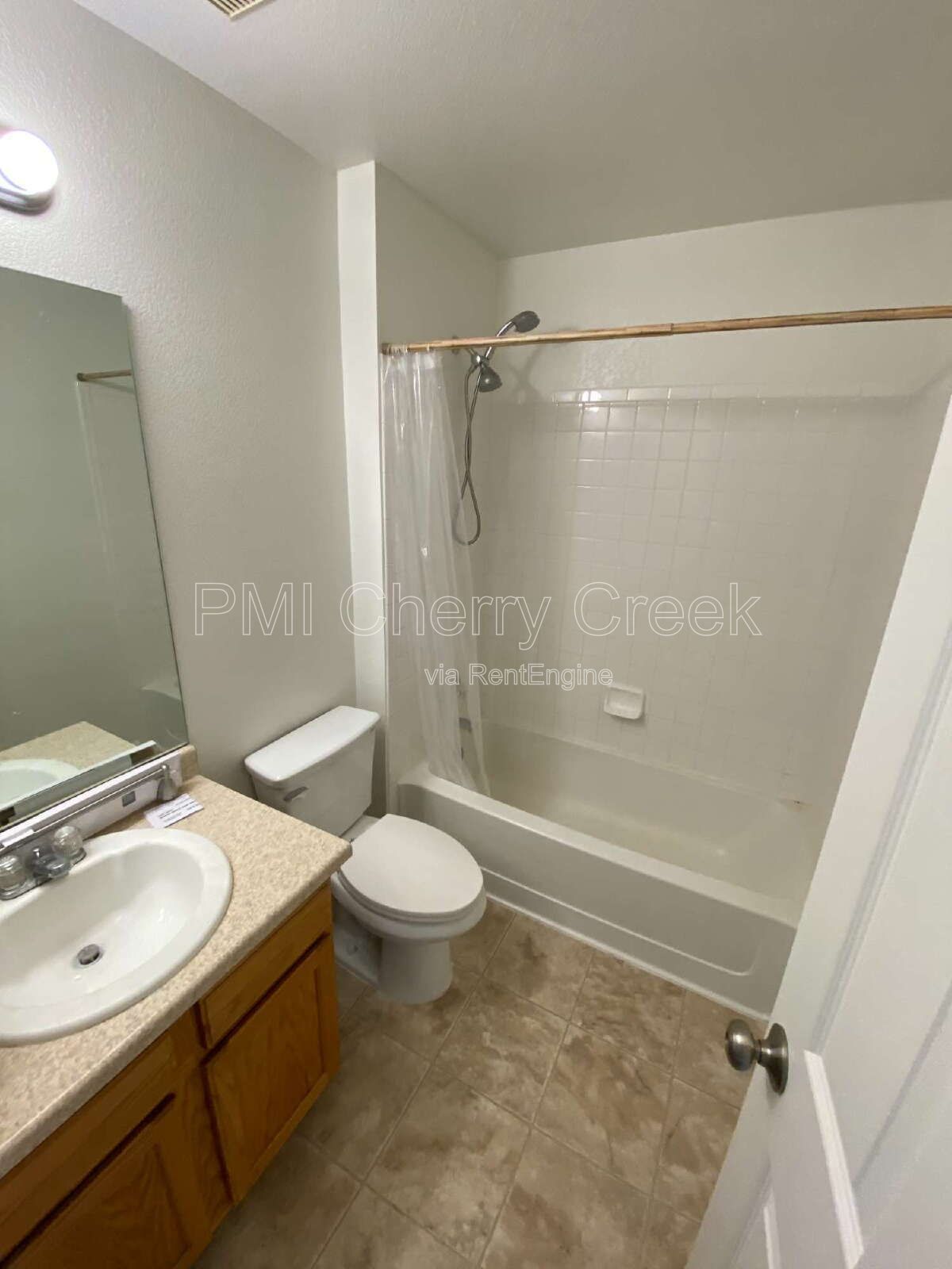Gallery Image 16
