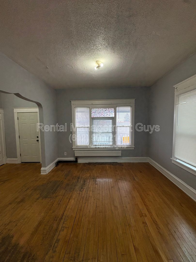 Gallery Image 9