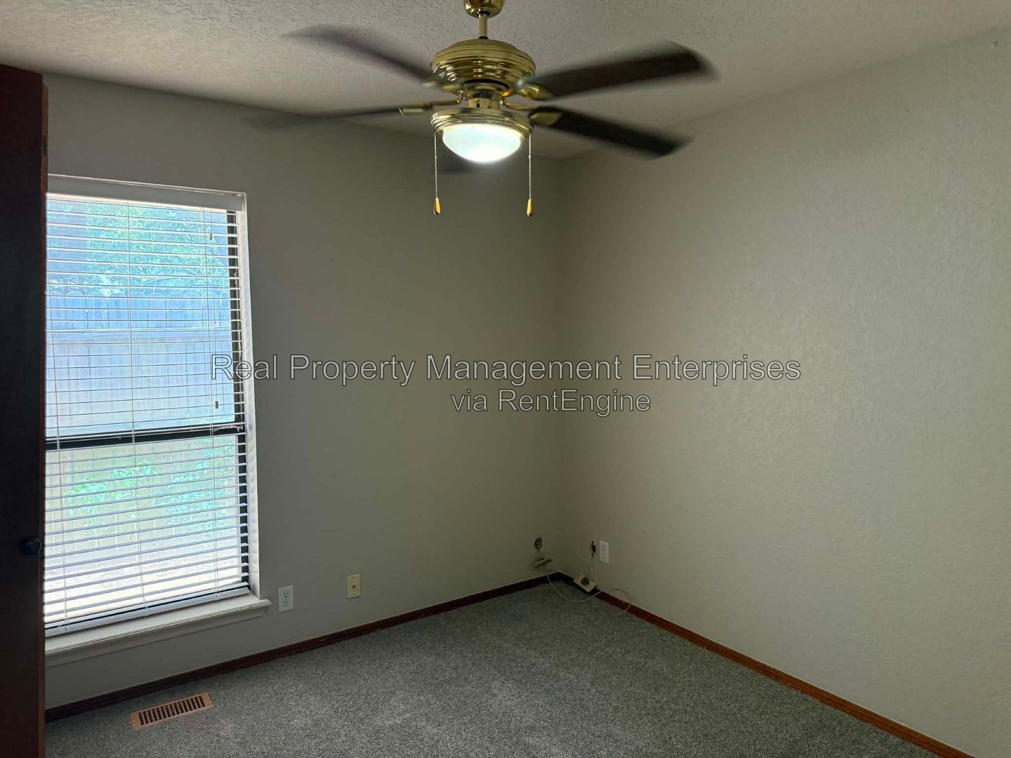 Gallery Image 19